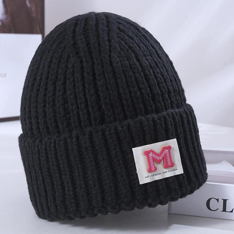 Hat Women's Winter Warm Knitted Hat Windproof and Cold-proof Wool Hat