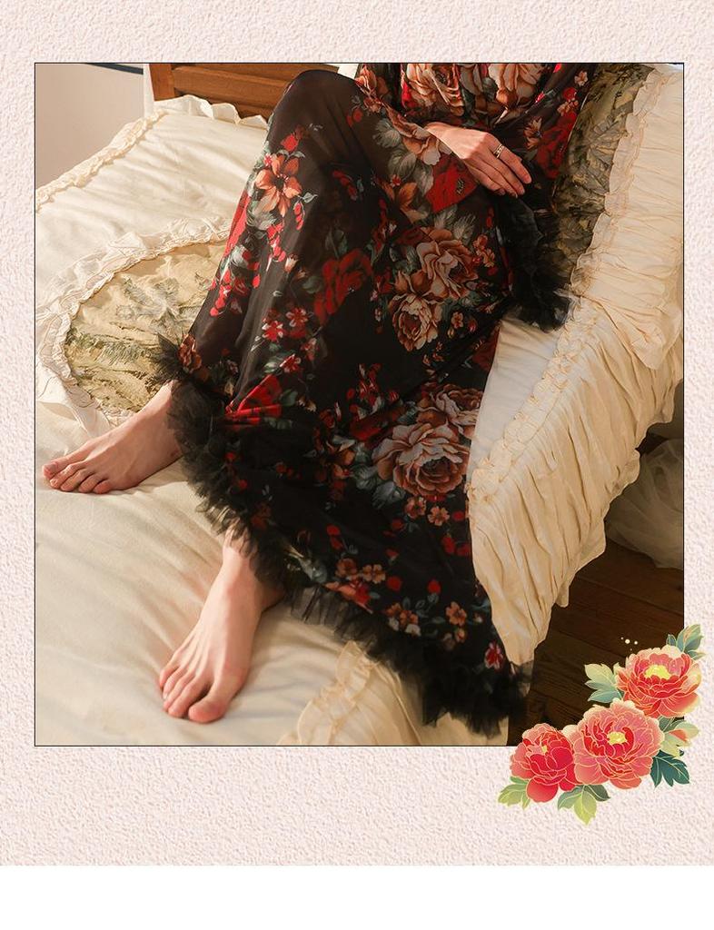 Elegantes Retro-Blumen-Netz-Bademantel mit Federbesatz - Durchsichtiges Loungewear-Design