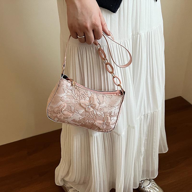 New Chinese style national style bag women's 2025 new niche messenger bag trend line super fire butterfly embroidered shoulder bag
