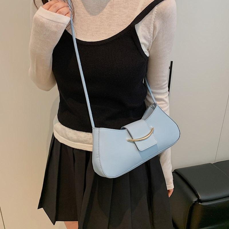 Handbag New Women's Bag Solid Color High Texture Shoulder Underarm Bag Summer Commuter Casual Simple Messenger Bag