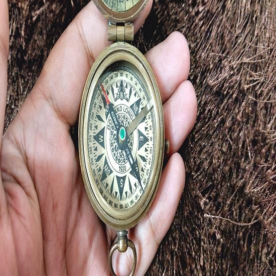 Vintage Brass Brass Antique Compass with Wooden Box Inside Made for the Royal Navy 100 Year Calendar Compass