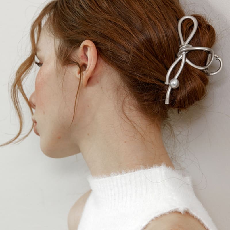 

Ssecondo Pearl ribbon knot hair claw clip_6 colors Dark grey