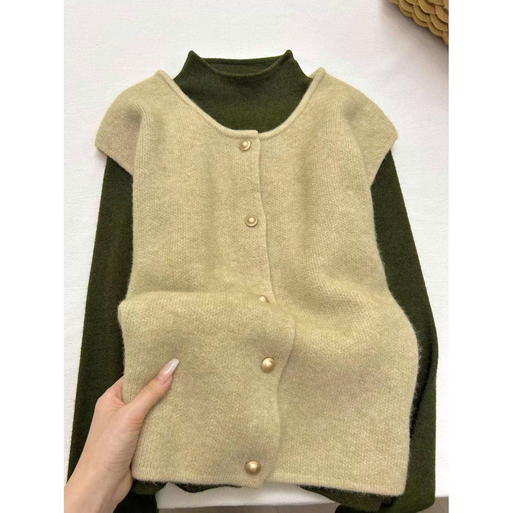 Women's Slim-Fit Long-Sleeve Half-High Neck Knitted Top - Whitening Dark Green, Autumn/Winter, Versatile for Single or Layered Wear.