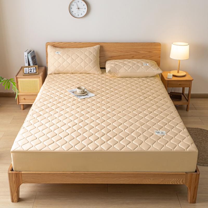 100% Waterproof Mattress Cover, Quilted Bed Fitted Sheet Mattress Protector, Non-Slip Soft Bed Cover Single Double Queen King