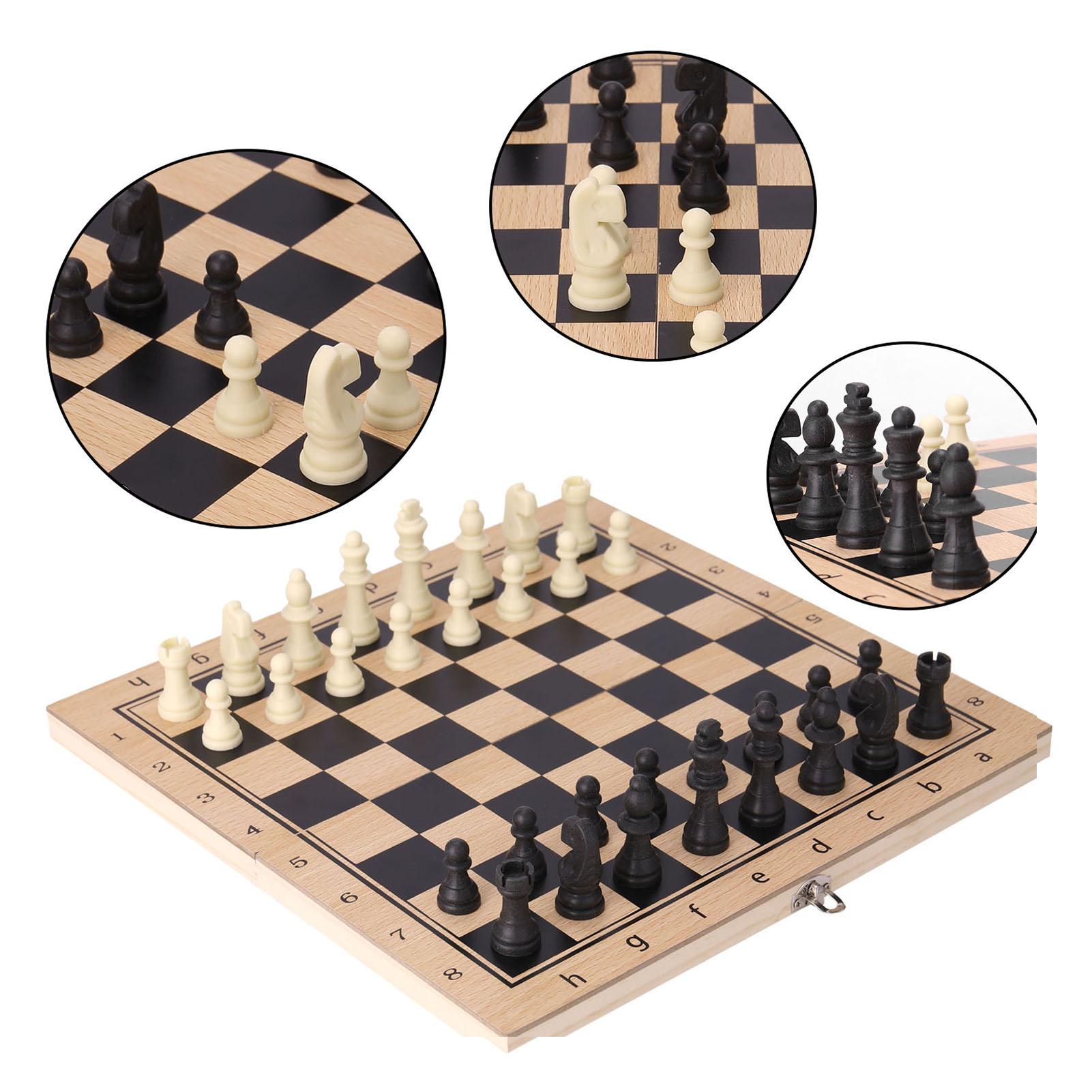 Wooden Chess Set International Chess Entertainment Game Chess Set with Folding Board