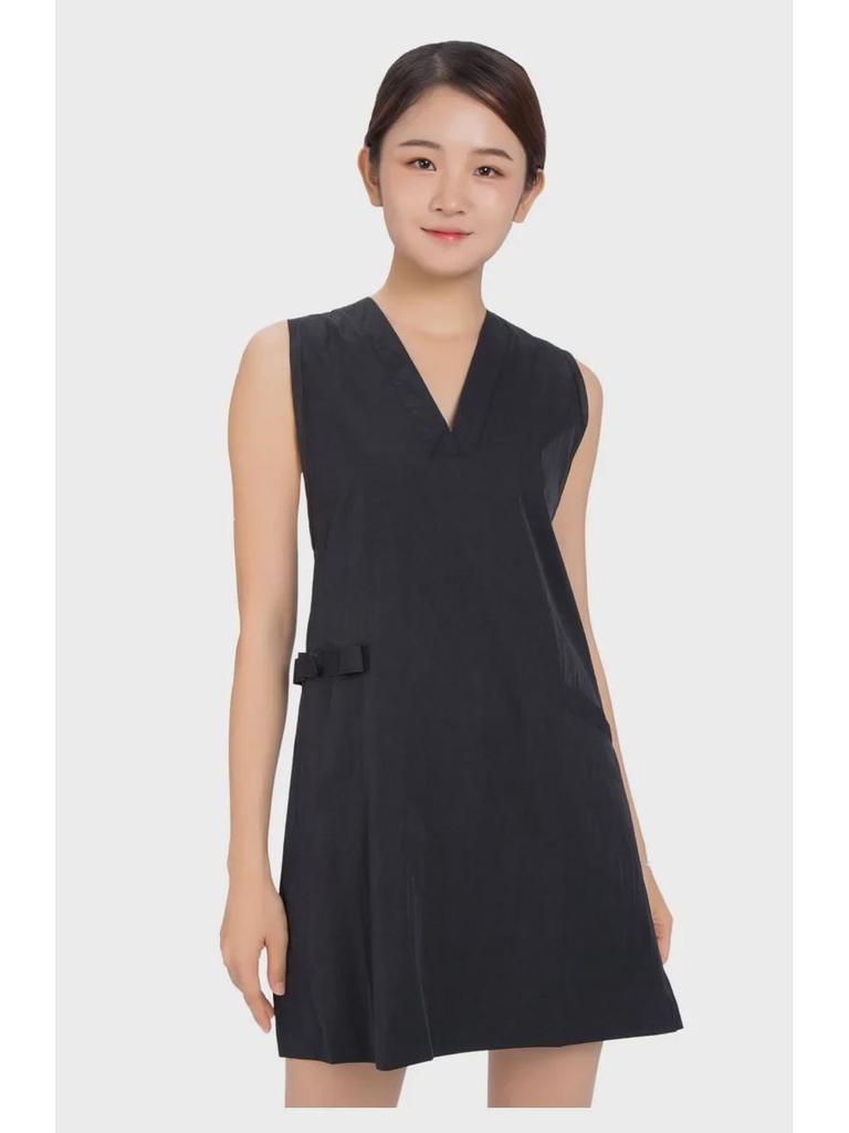 V-Neck Mesh Back Apron for Hairdressing & Makeup - Anti-Fouling Technician Bib