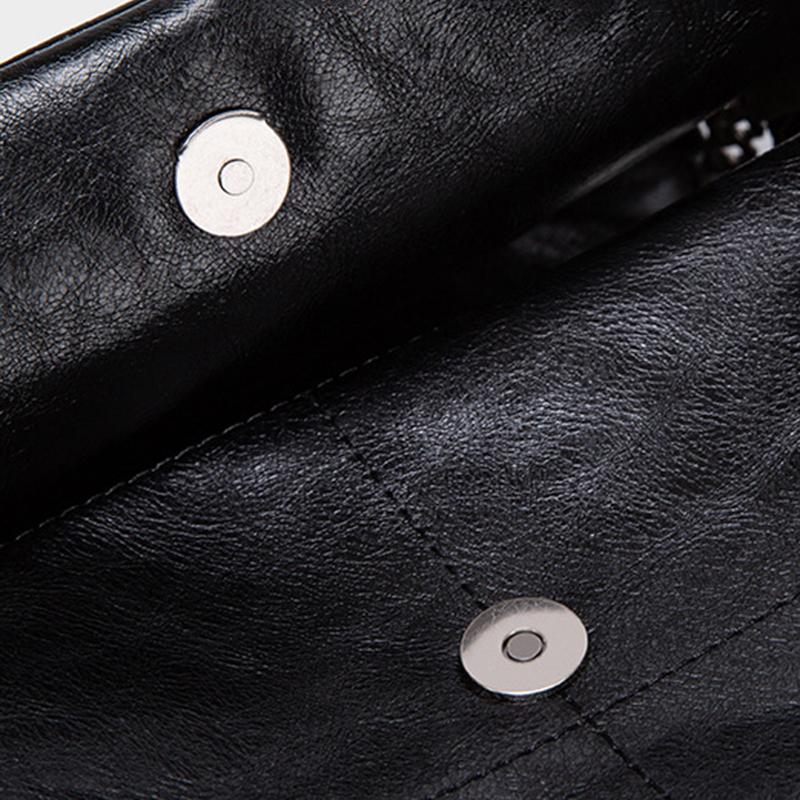 Fashion Bag Women 2024 Small Shoulder Bag with Chains Summer Handbags and Purse Underarm Clutch Purse Ladies Beach Evening Bag