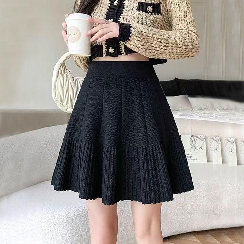 Women's Knit Mini Skirt Spring and Autumn High-waist Pleated Skater Skirt Knit Short Skirt