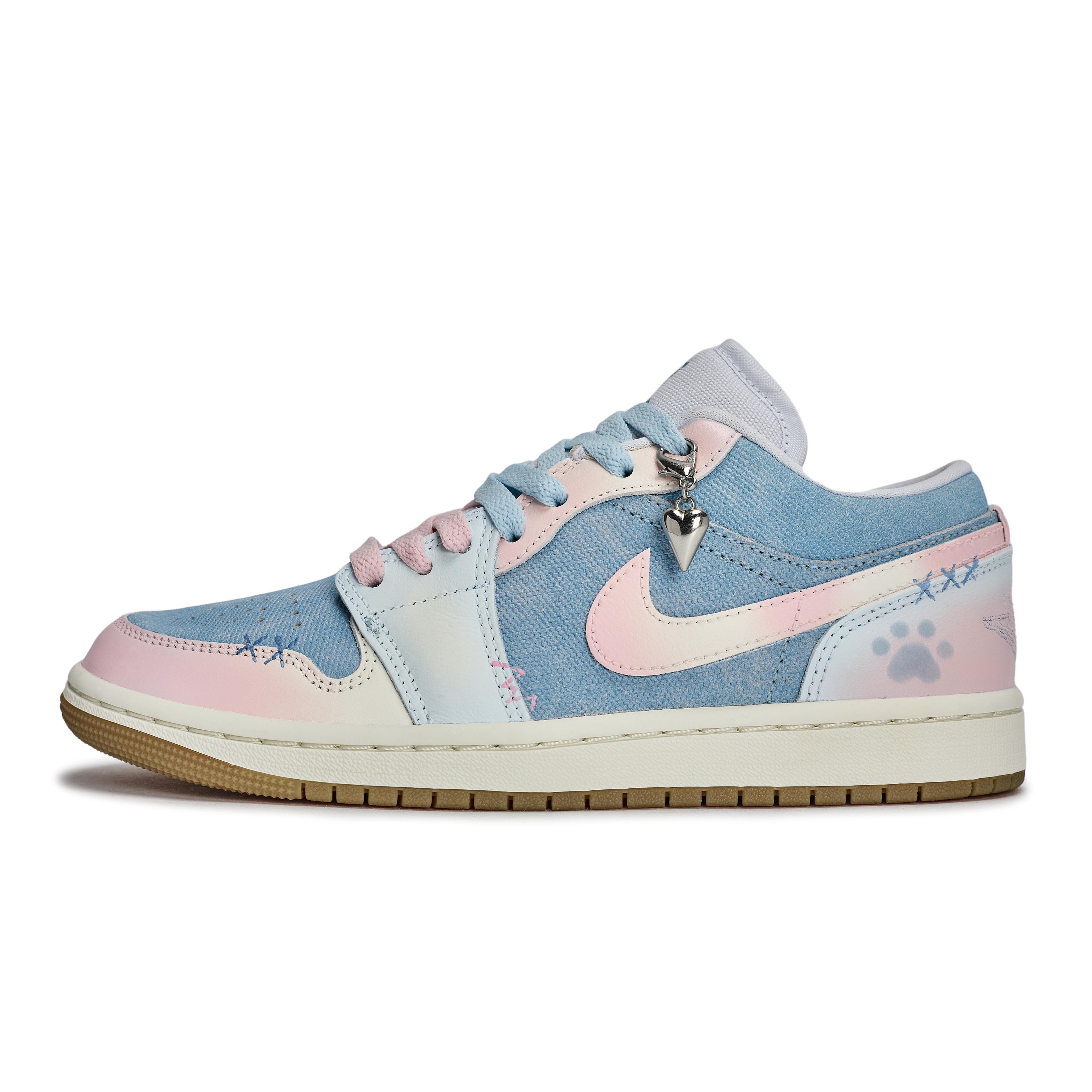 

Jordan Air Jordan 1 Vintage Basketball Shoes Women s Low Top White/Blue/Pink HQ2004-400(Team1492-) 35.5