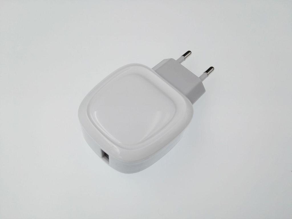 European Standard 5V 2A Single USB Wall Charger | Travel-Friendly Power Adapter