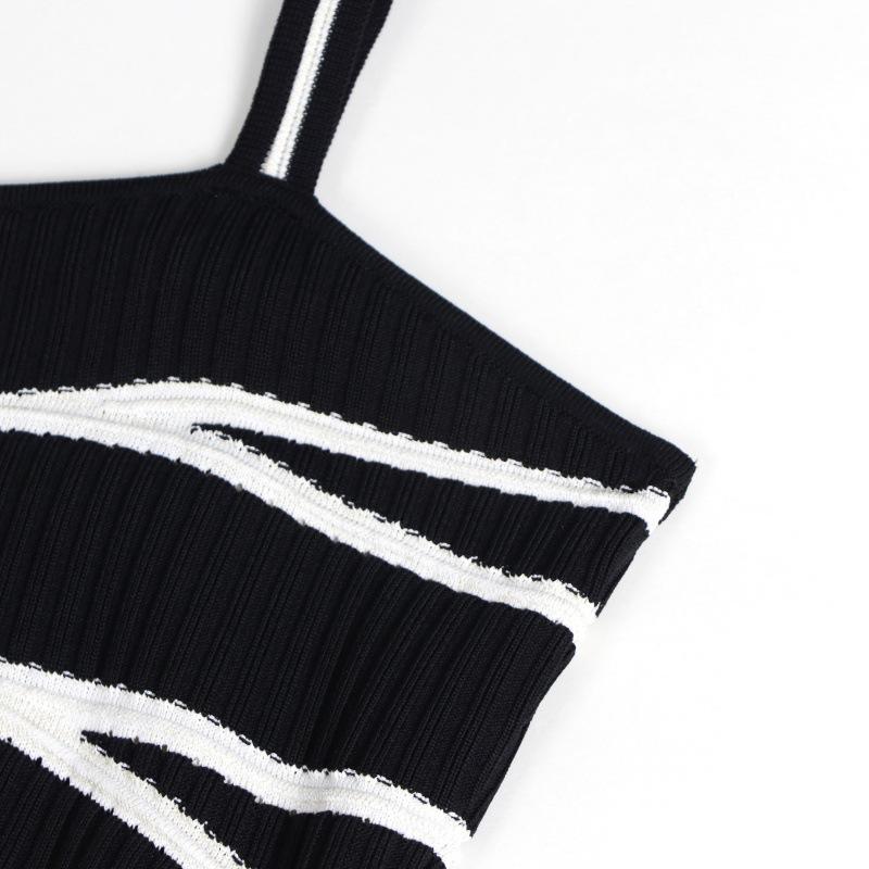 Cross-border foreign trade factory spring and summer elegant black sleeveless A-shaped pullover striped medium and long knitted dress
