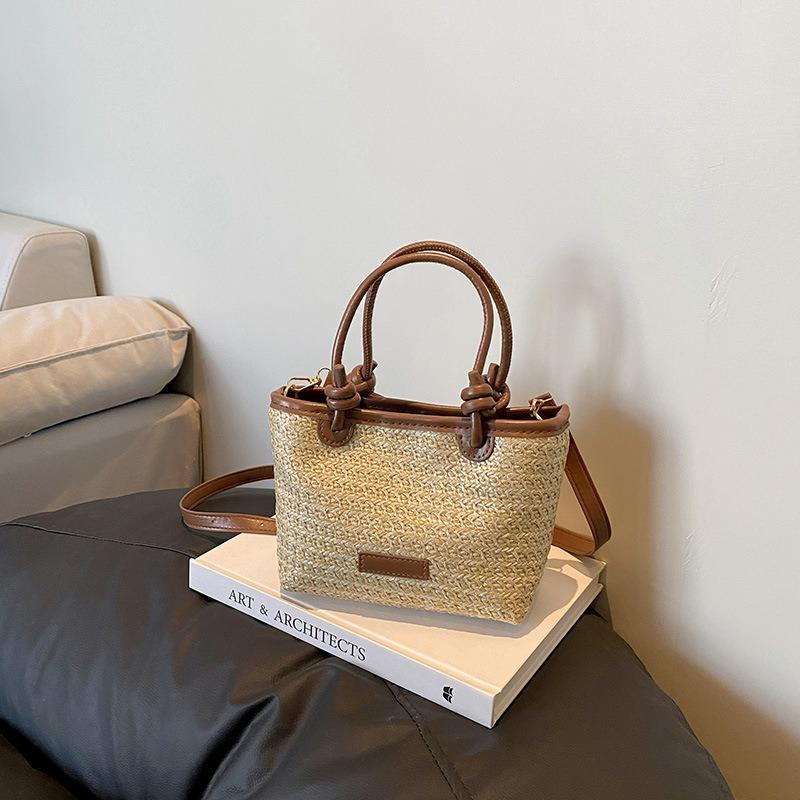Summer New Hot-selling Straw Bags Vegetable Baskets Messenger Bags Fashionable and Simple Bucket Bags Women