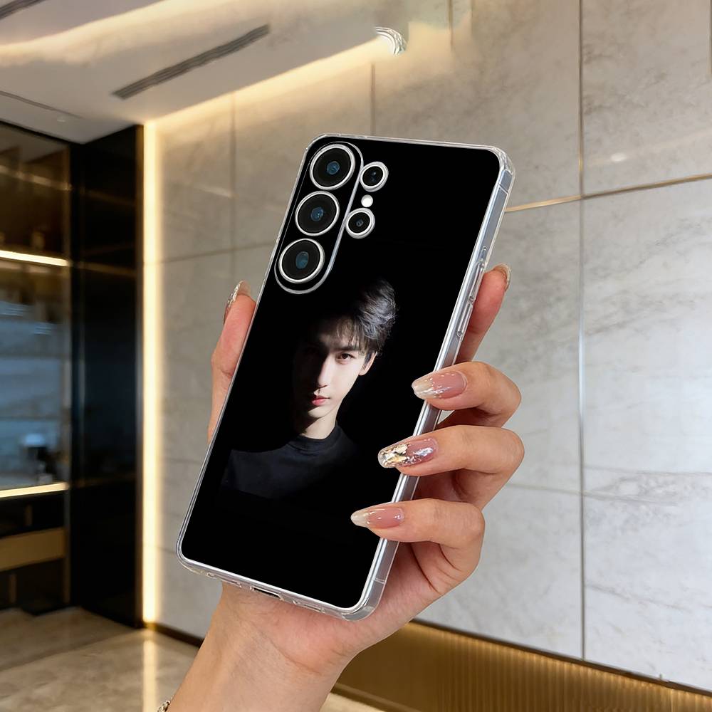 Actor Linghe Zhang Phone Case For Samsung S25,S24,S21,S22,S23,S30,Ultra,S20,Plus,Fe,Lite Transparent Cover