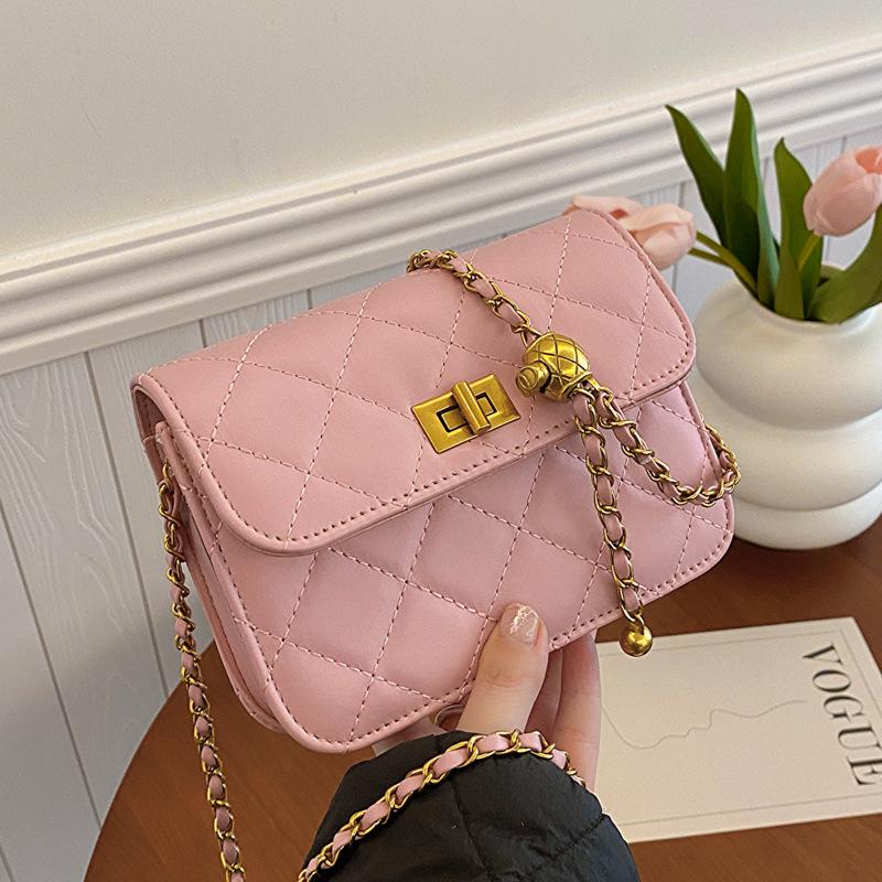 Rhombus Embroidery Thread Lock Chain Small Bag Women's 2025 Spring New Versatile Ins Messenger Bag Small Square Bag Fashion