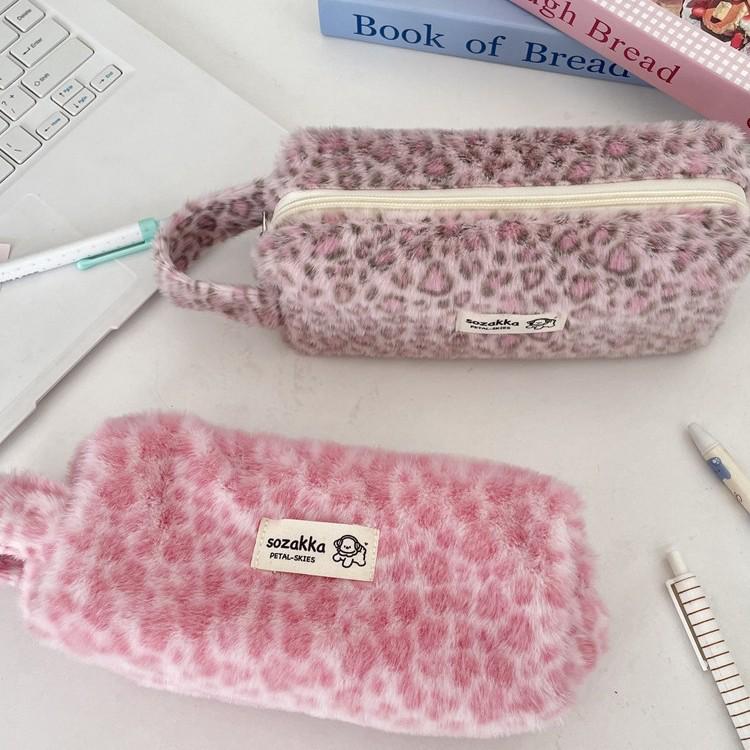 Retro Leopard Print Women's Plush Makeup and Toiletry Bag - Portable Pencil Case