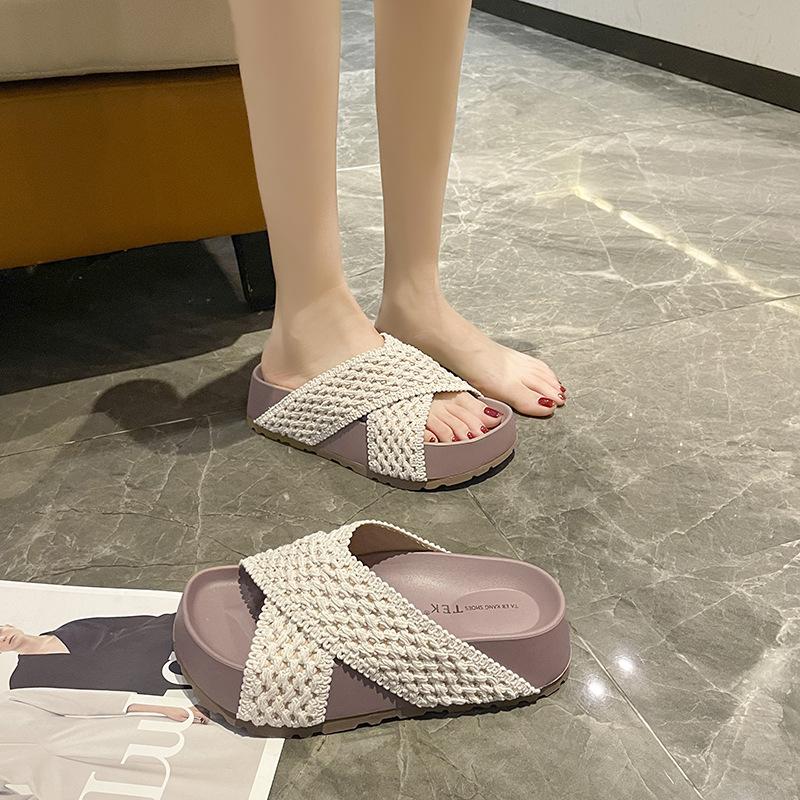 Slippers Women's 2025 New Outer Wear Summer Thick-soled Retro Woven with Cool Slippers Women's Straw-woven Boken Shoes