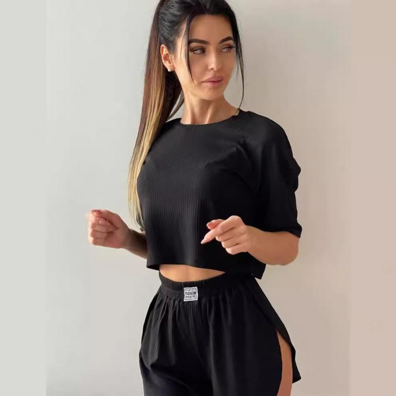 2026 Spring/Summer Women's Fashion Short Round Neck T-Shirt Top and Shorts Two-Piece Set
