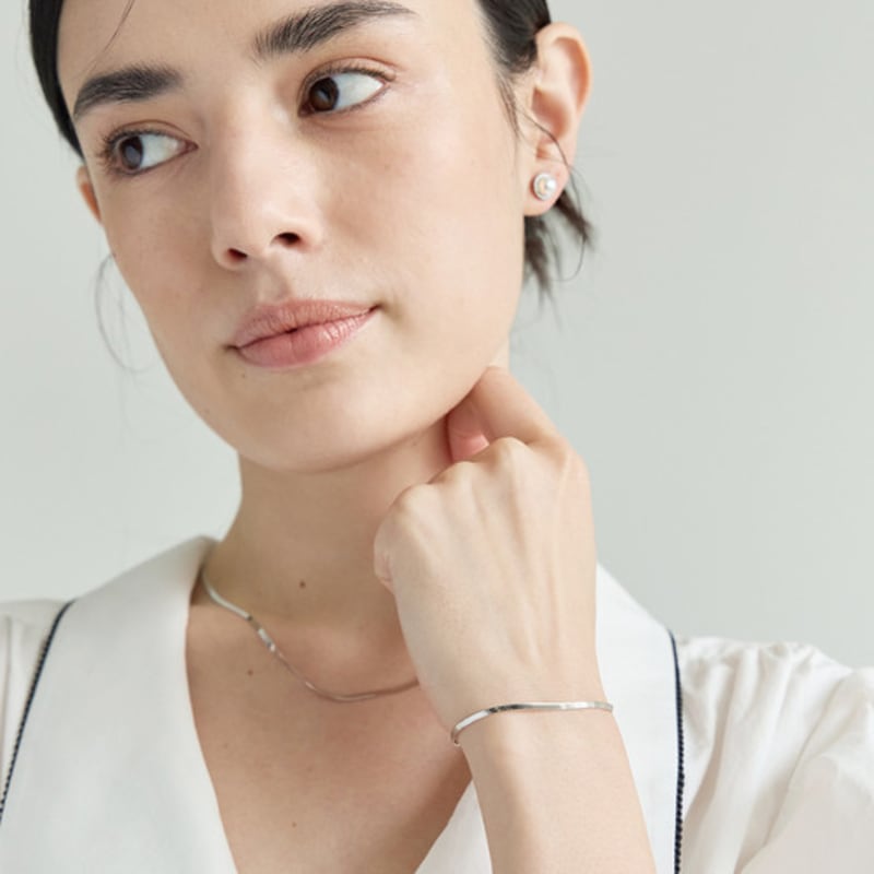 ENOUGHLIP Simple Silver Bracelet