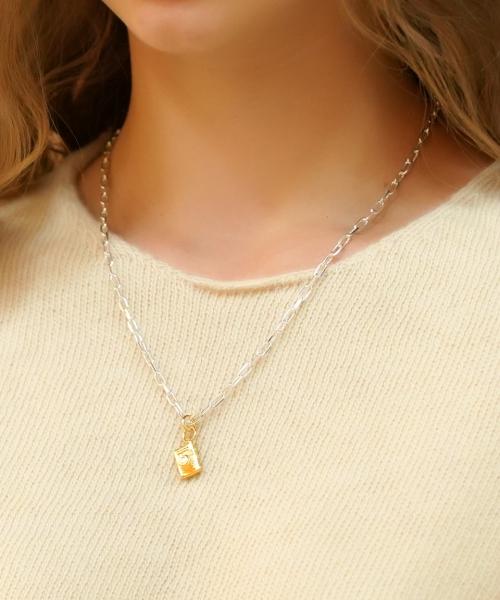 Bonbeau Antique Camera Pendant Chain Necklace