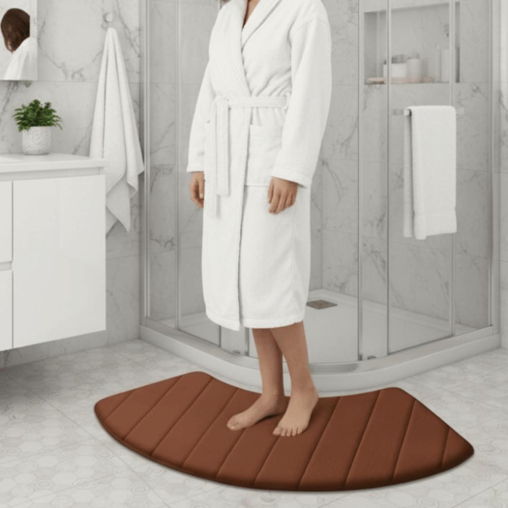 Solid Color Bathroom Absorbent Mat Thickened Bath Mat Fan-Shaped Door Mat Bathroom Floor