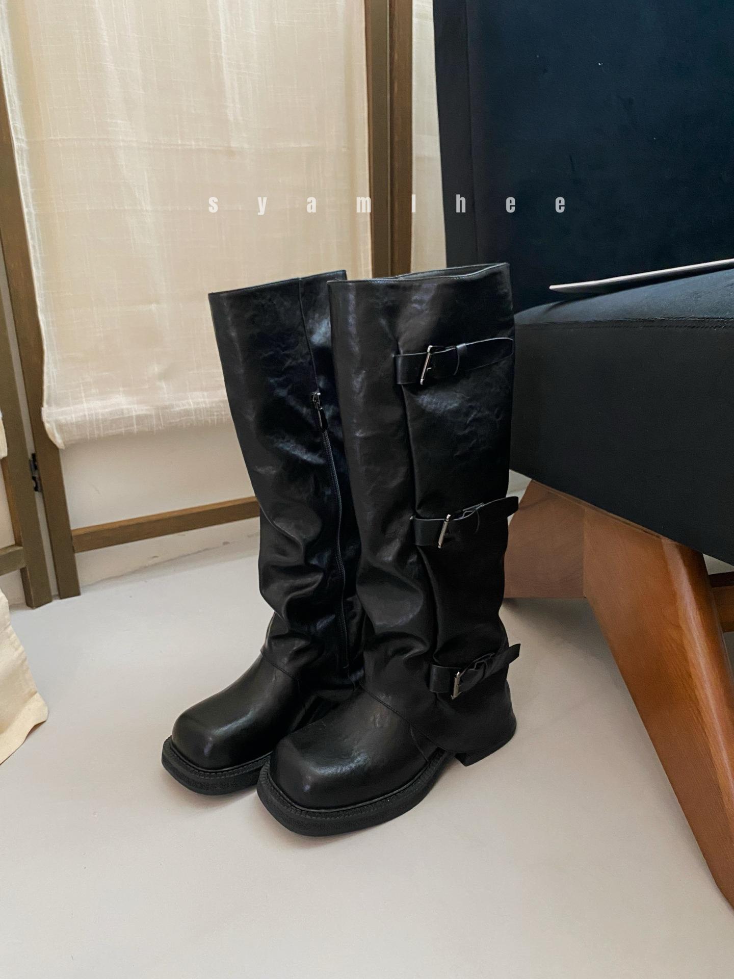 

2025 spring and autumn new American retro style pleated design thick heel belt buckle personalized versatile medium boots women 35