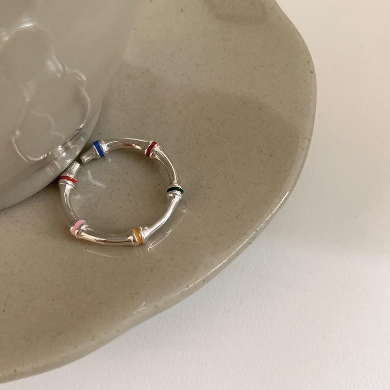 925 Chic Sterling Silver Ring With Sparkly Zirconia Stones For Unique Accessories Womens