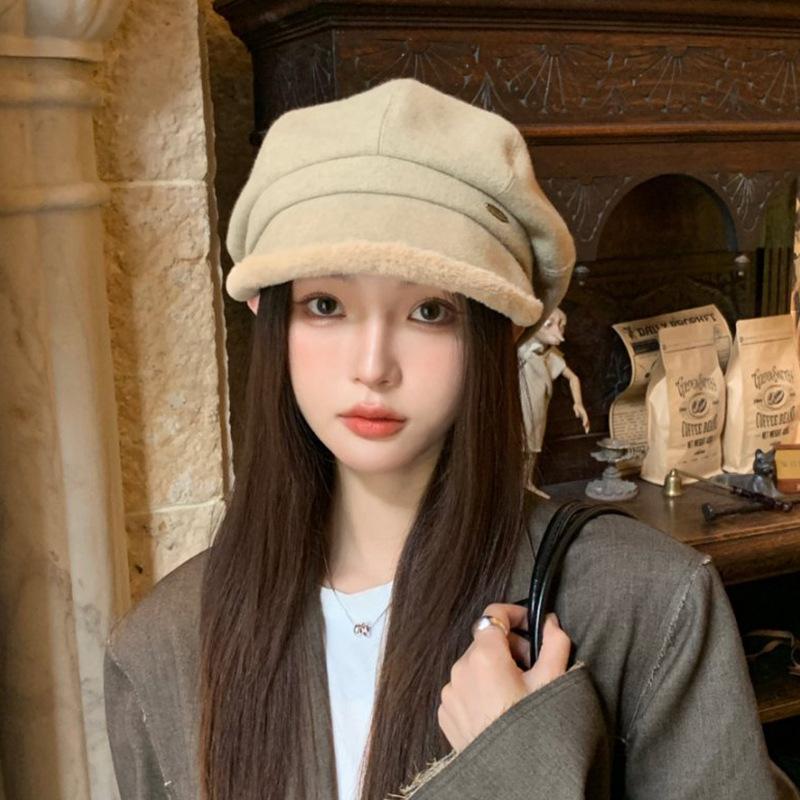 Hepburn-style duckbill octagonal hat for autumn and winter, Japanese-style fleece-lined warm large-brimmed fisherman hat, fashionable and