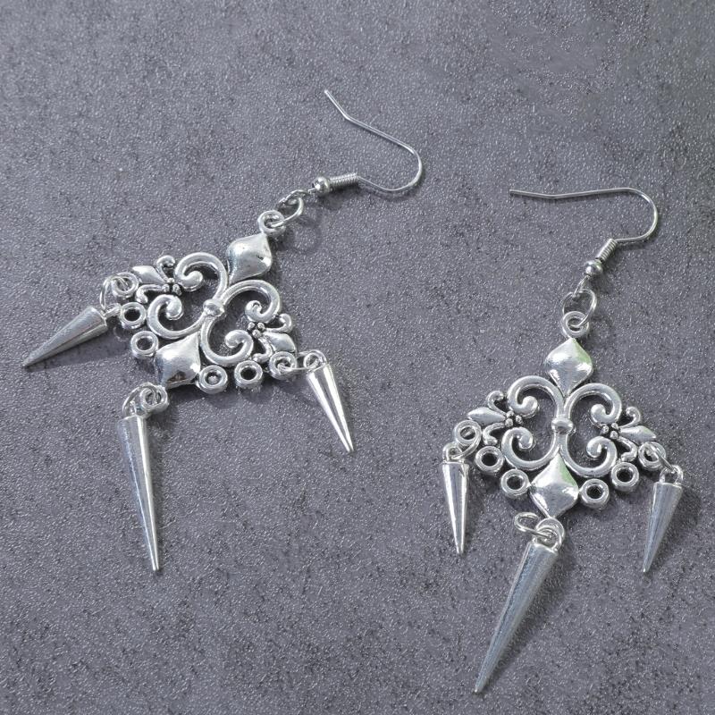 Brincos Góticos Vintage Pendentes Moda Vitoriana Punk Cone Espetado Brincos de Tachas Acessório de Joalheria Gótica para Mulheres