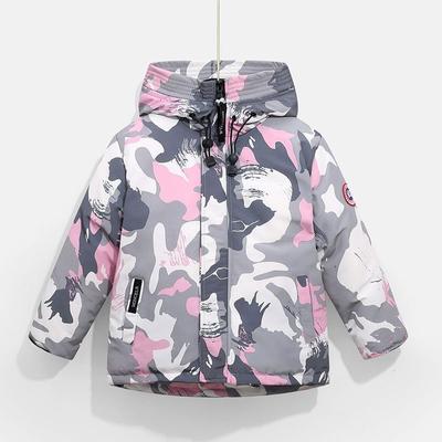 Abrigo de invierno para niños, chaqueta de plumón con grafiti de camuflaje, abrigo acolchado de algodón grueso para bebé