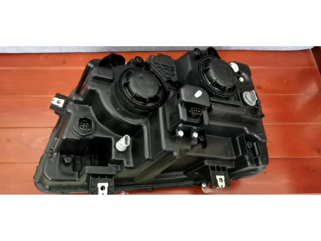 Dongfeng Tianlong Flagship LED Headlight Assembly