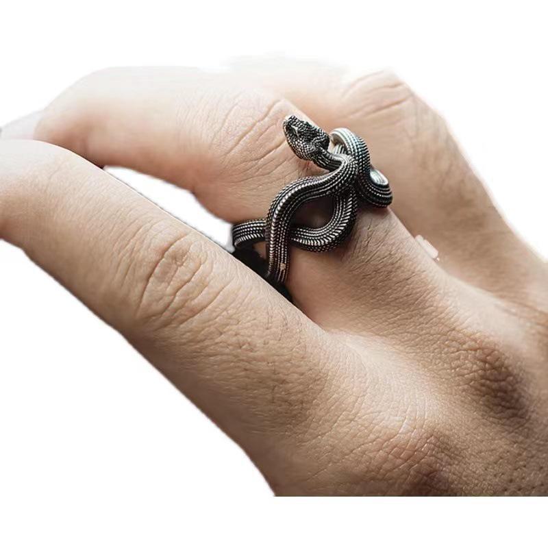 European-American Python-Inspired Adjustable Men's Ring: Retro, Bold, Three-Dimensional Design