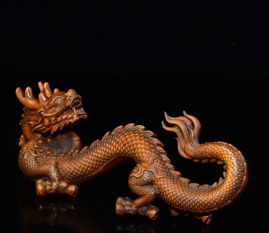 Chinese Antique Wooden Carvings Dragon Wood Carving Statue Oriental Home Decor