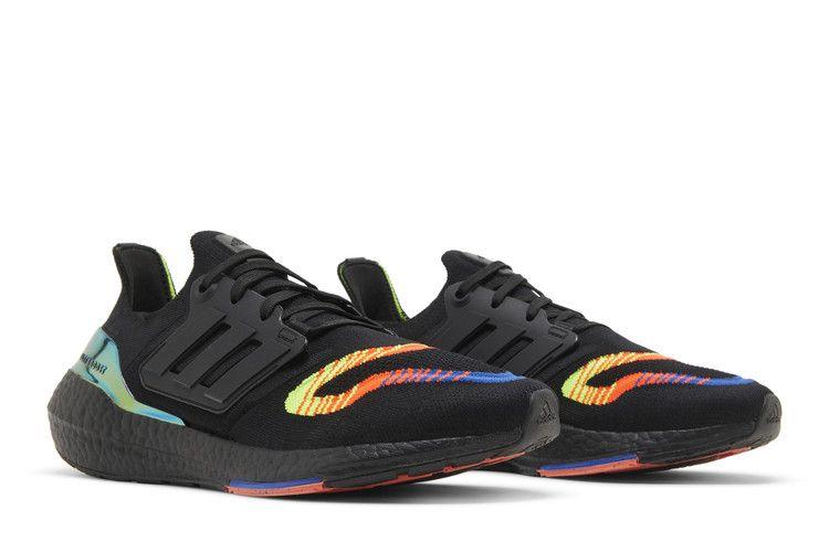 adidas UltraBoost 22 'Linear Energy Black'