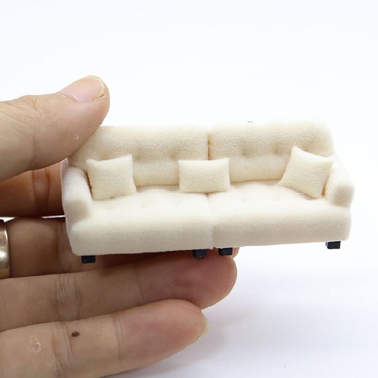 Detaillierte kleine Sofa-Modellfigur mit Kissen für Bastelbegeisterte und Szenendisplay-Dekorationen Maßstab 1/20 1/25 1/30