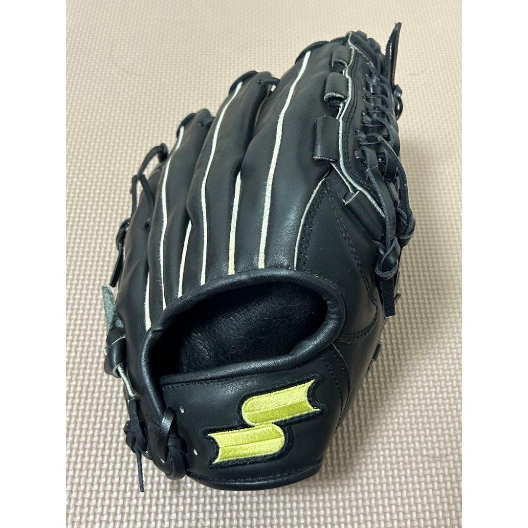 Used SSK Special Make General Softball Right-handed Throwing Glove