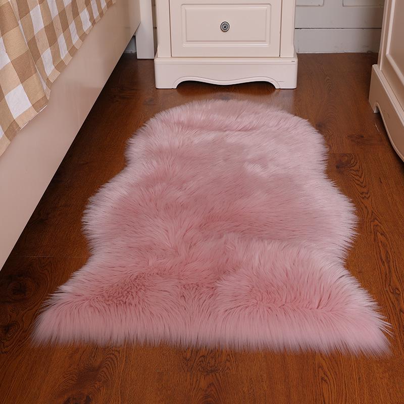 Nordic Style Long Pile Faux Wool Rug for Living Room or Bedroom