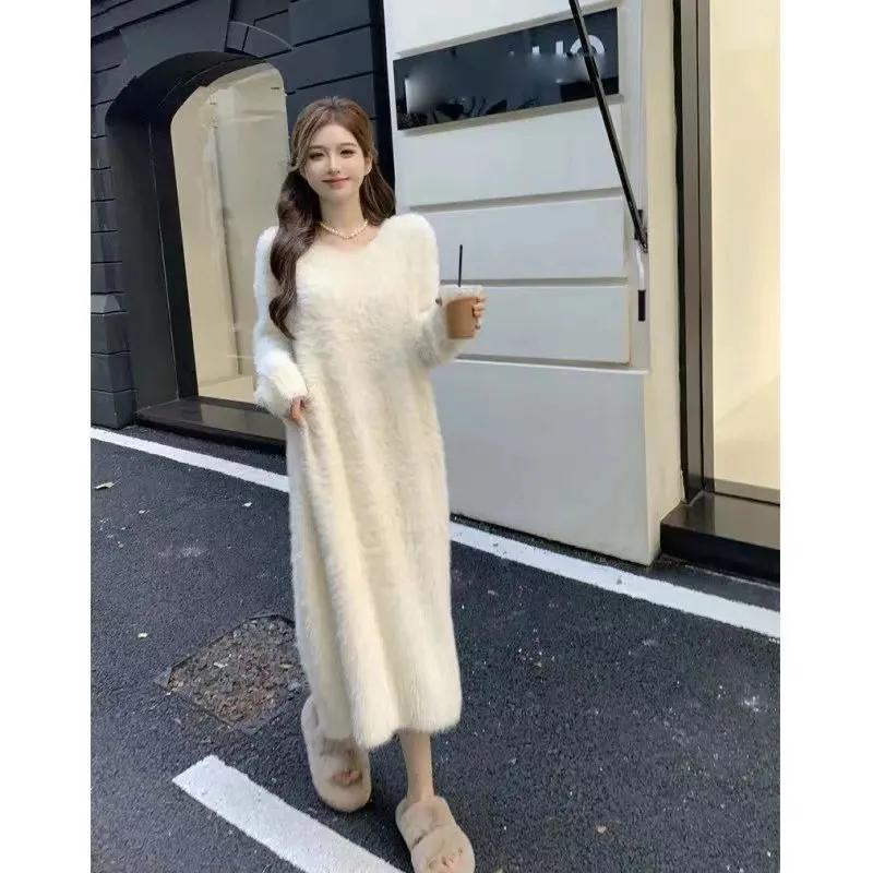 Autumn Winter Loose Popular Pink Imitation Mink Fleece Loose Knee Length Long Dress Women's Pajamas Dress Solid Color