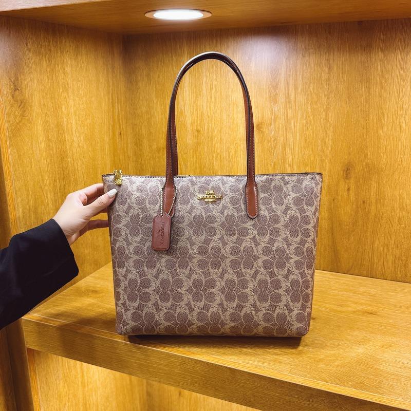 

High-end women s bags, new fashionable retro large-capacity handbags, tote bags, shoulder bags. 26cm*30cm*9cm коричневий