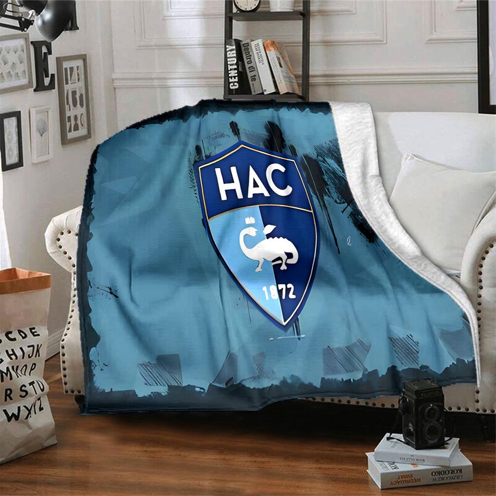 Le Havre Crest Heritage Flannel Blanket, Soft Polyester, Modern Design, All-Season for Camping, Travel, Gifts for holidays or birthdays