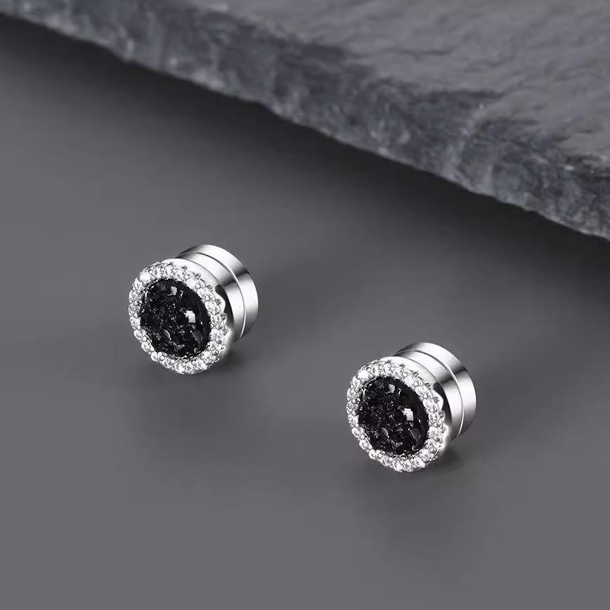 Bright Magnetic Ear Clips Men's Trendy Light Luxury High-grade Earrings No Ear Piercings and Painless Earrings