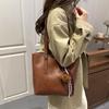Large capacity commuter bag women's 2 new spring retro tote bag texture versatile women's shoulder bag