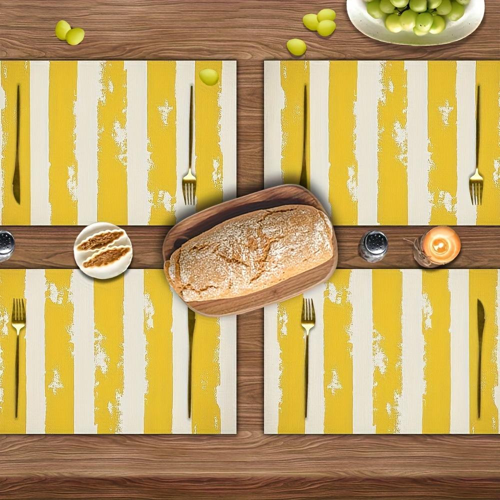 4/6pcs Set of Vertical Yellow Stripe Placemats - Washable, Suitable for Dining Table Kitchen Holiday Party Home Decoration - Perfect with You in the