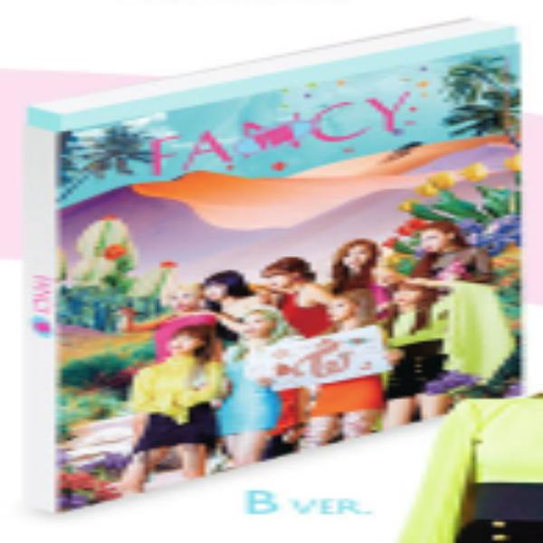 

TWICE - 7-й міні-альбом [FANCY YOU] B VERSION