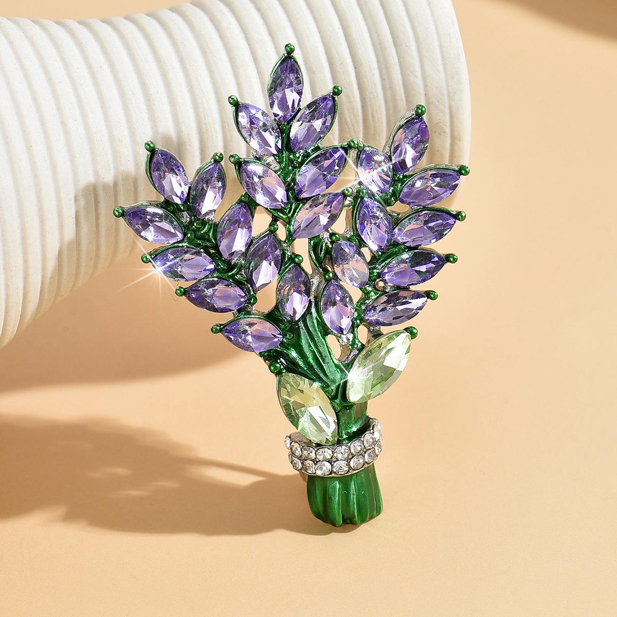 Crystal Purple Lavender Brooch High-End Women S Diamond-Set Temperament Fashion Crystal Bouquet Brooch Accessories Delicate Pin