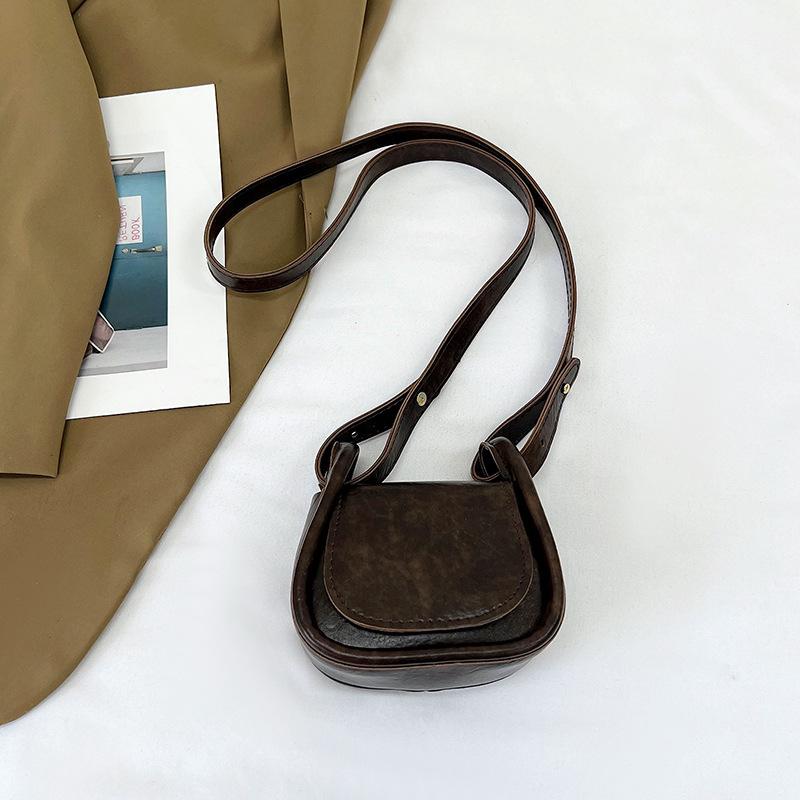 

Mini stylish and simple small square bag 2025 spring new versatile ins shoulder messenger bag change bag mobile phone bag