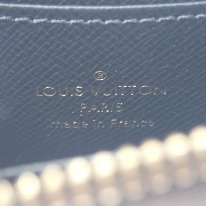 LOUIS VUITTON  M69354 Coin case Brown mens