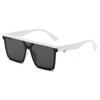 Fashionable Large Square Frame Sunglasses: European & American Street Style with Luxury Design