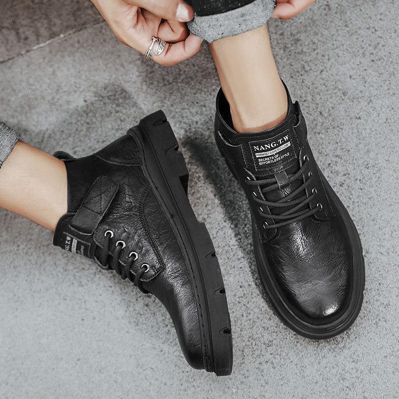 Leather Martin boots Men's outdoor thick-soled mid-top British leather shoes First layer cowhide boots High top trendy tooling leather boots