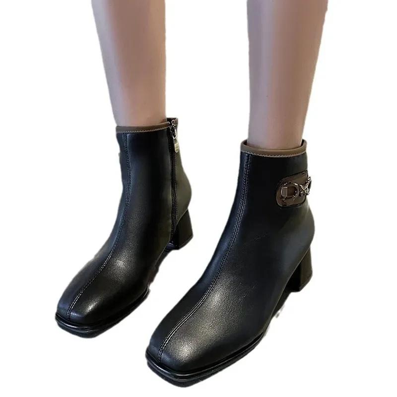 Mode Übergröße High Heel Stiefel Damen 2024 Herbst und Winter Neu Einfache Mode Alle Quadratische Spitze Dicker Absatz Stiefel