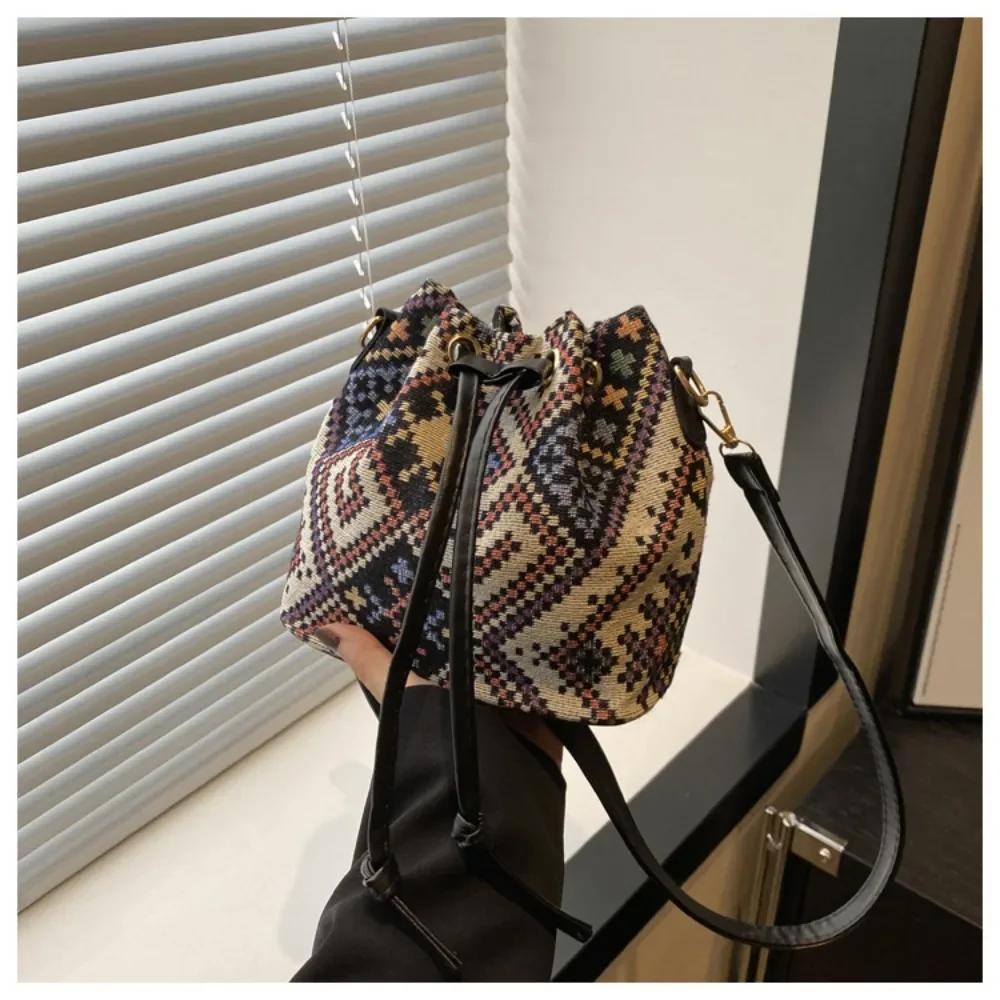 Vintage Ethnic Style Fashion New Women's Bags Crossbody Bucket Bag Handbag Casual Simple Elegant Pattern Drawstring Versatile